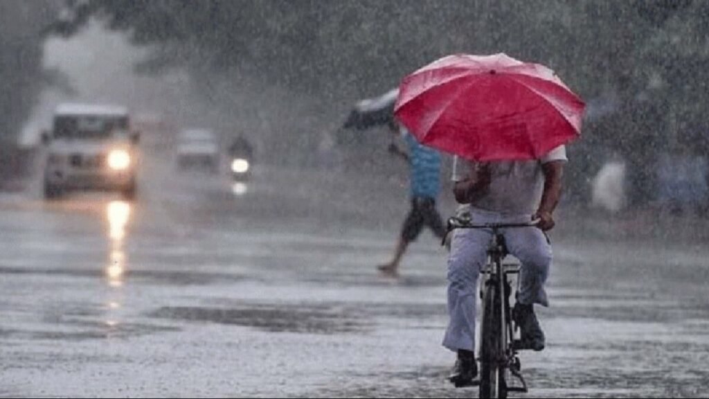 Monsoon Update: छत्तीसगढ़ में 4 दिन भारी बारिश… मौसम विभाग ने दी चेतावनी