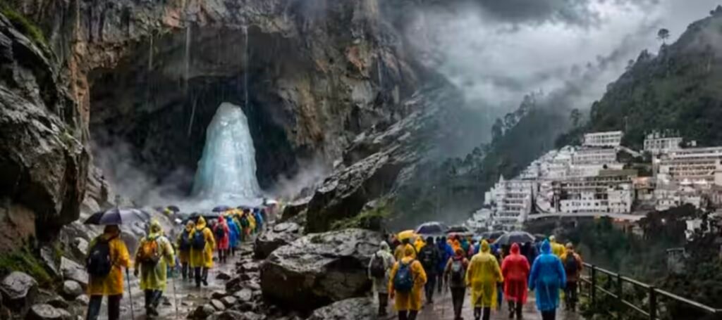 Amarnath Yatra Suspended: खराब मौसम के चलते अमरनाथ और वैष्णो देवी यात्रा पर रोक… प्रशासन ने जारी की एडवाइजरी