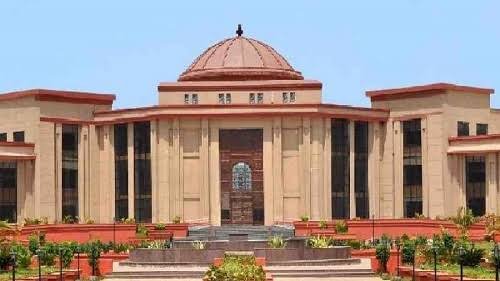 Chhattisgarh News: कोटवारों को हाईकोर्ट का बड़ा झटका… सेवा भूमि पर नहीं होगा मालिकाना हक