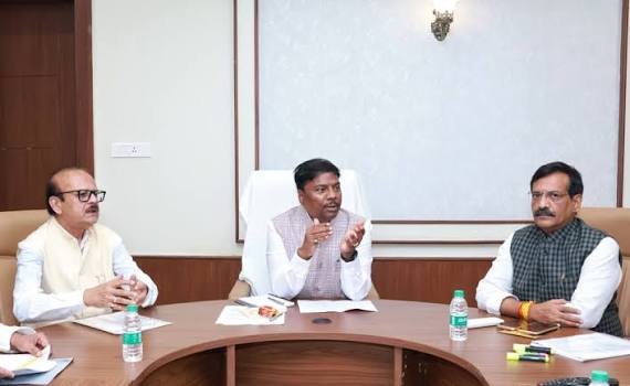 CG News: सहकारिता मंत्री केदार कश्यप ने दिए निर्देश… किसानों तक पहुंचे बेहतर और पारदर्शी बैंकिंग सेवाएं