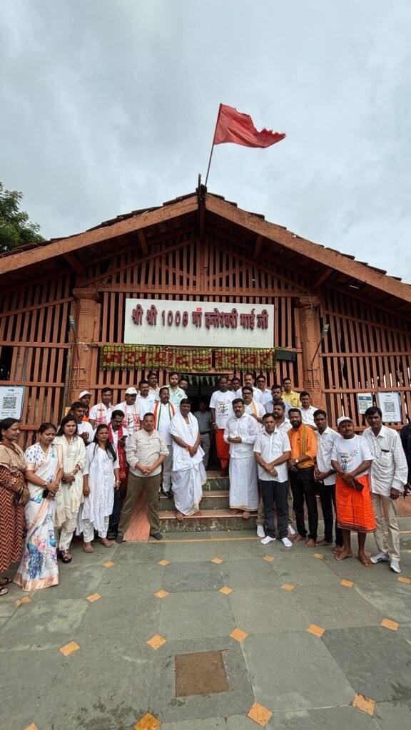 Bastar Tiranga Yatra: मां दंतेश्वरी के दर्शन के बाद शुरू हुआ तिरंगा यात्रा का दूसरा दिन