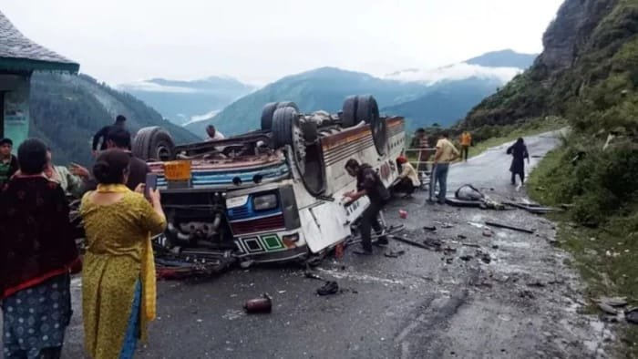 Chamba Bus Accident: चंबा में दर्दनाक बस हादसा… 7 लोगों की मौत