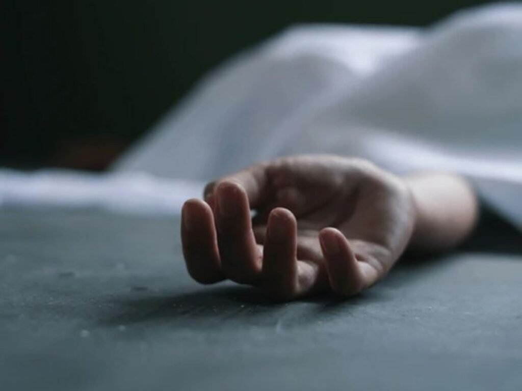 Crime News: गाजियाबाद में दर्दनाक हादसा… पत्नी और बेटी की मौत