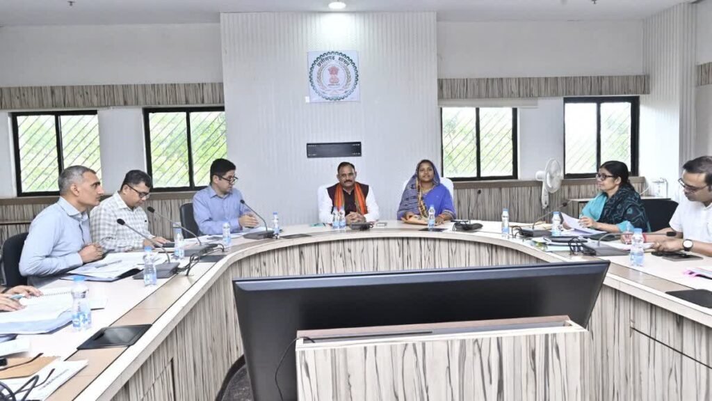 CG Ncews: दिव्यांगता प्रमाण-पत्र से सरकारी नौकरी कर रहे 186 कर्मचारियों की होगी जांच…