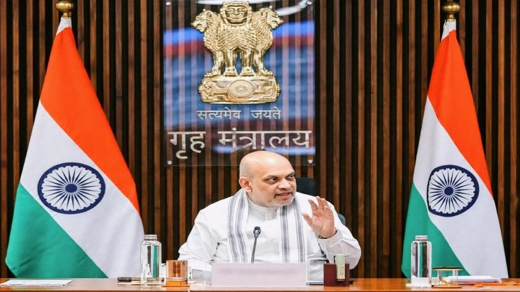 Tiranga Rules: तिरंगे को लेकर गृह मंत्रालय का बड़ा आदेश… ध्वज संहिता का सख्ती से पालन जरूरी