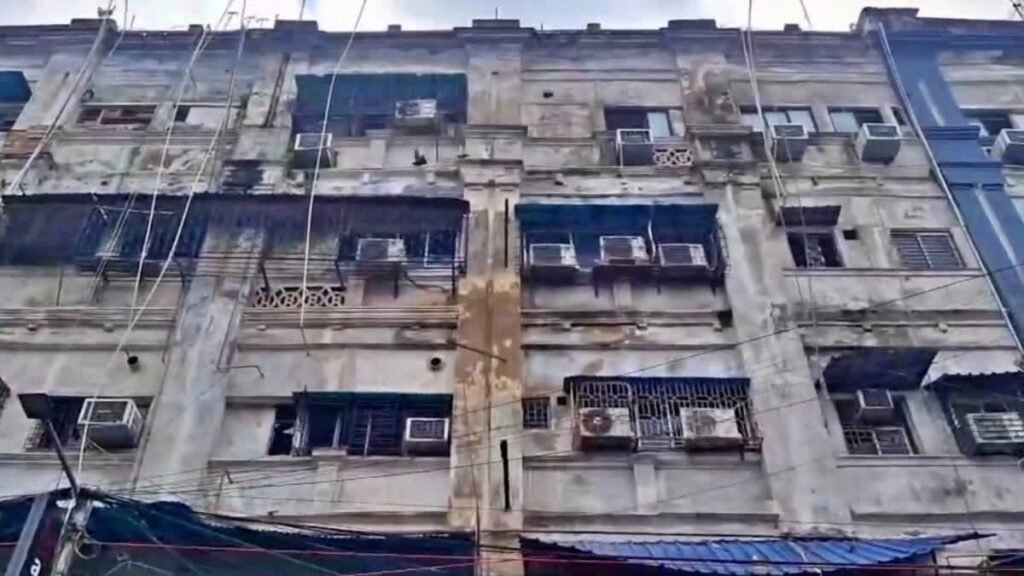 Kolkata Fire News: कोलकाता के होटल में भीषण आग… 9 लोगों की मौत