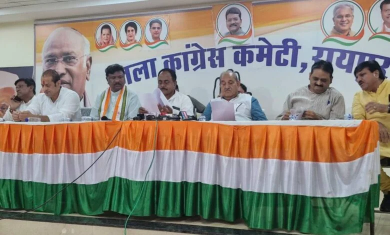 Raipur: PM मोदी के जन्मदिन पर कांग्रेस ने सरकार को घेरा… महंगाई-बेरोजगारी और 36 लाख दीयों पर सवाल
