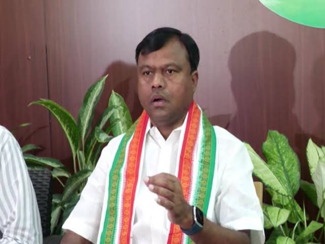 CG Politics News: दीपक बैज के दावे से गरमाई छत्तीसगढ़ की सियासत