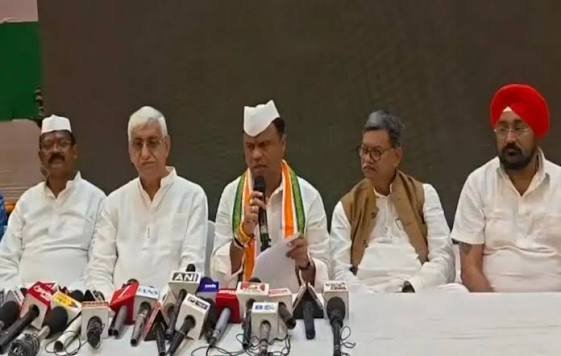 Congress News: CM फेस पर दीपक बैज का बयान… गिनाए कांग्रेस के बड़े नेताओं के नाम
