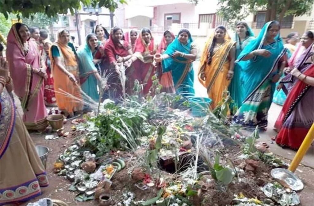 KamarChhath Festival: छत्तीसगढ़ में आज कमरछठ… संतान की खुशहाली के लिए पूजा
