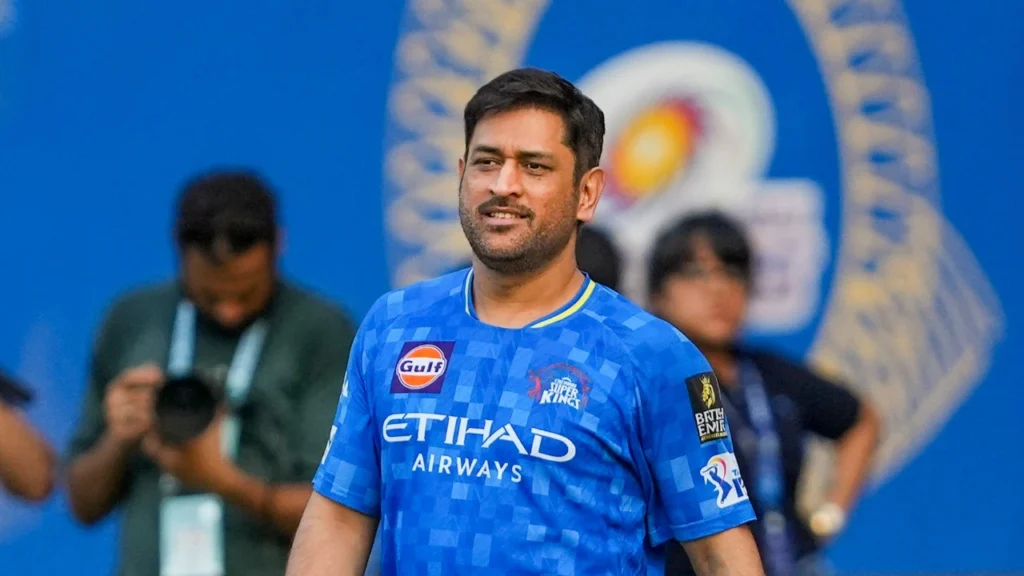 MS Dhoni Defamation Case: धोनी को नहीं मिलेगी VIP सुविधा… कोर्ट ने दिए सख्त निर्देश
