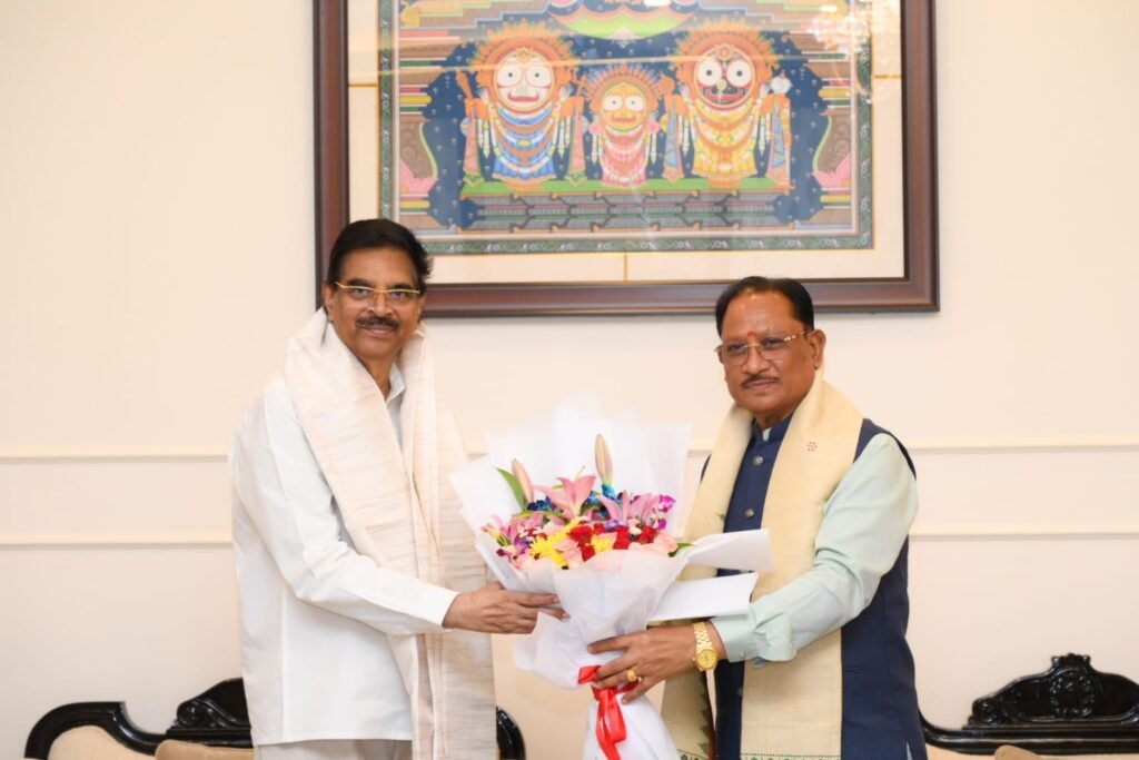 CM Sai Odisha Visit: ओडिशा दौरे पर सीएम साय ने राज्यपाल से की मुलाकात