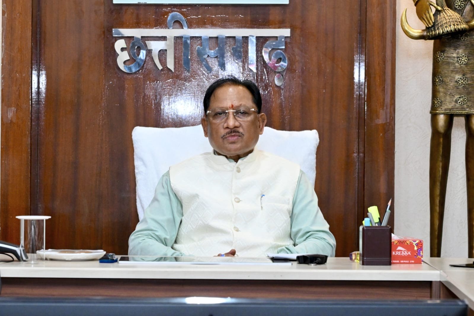 CG News: सड़कों की खराब हालत पर CM साय सख्त… कलेक्टरों को दिए निर्देश