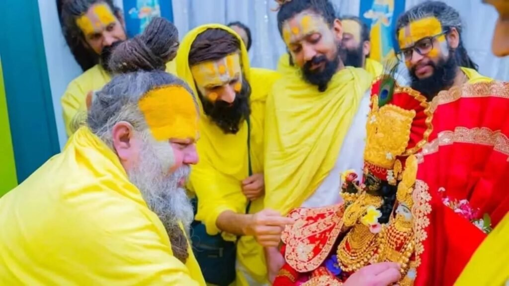 Premanand Maharaj: देवी-देवताओं के टैटू पर प्रेमानंद महाराज की बड़ी सलाह