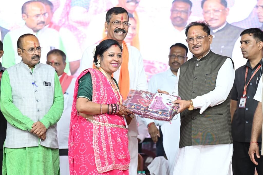 CM VishnuDev Sai: तीजा-पोरा छत्तीसगढ़ की संस्कृति और परंपरा के प्रतीक… CM साय