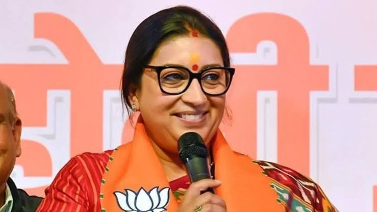 CG BJP: स्मृति ईरानी के रायपुर दौरे से पहले संगठन में हलचल तेज… कई नेताओं को मिल सकती है नई जिम्मेदारी