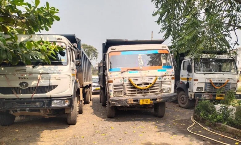 Illegal transport: बिलासपुर में अवैध परिवहन पर बड़ी कार्रवाई… 10 वाहन जब्त