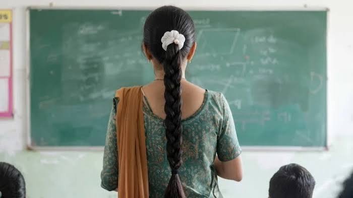 Swami Atmanand School: स्वामी आत्मानंद स्कूलों में भर्ती परीक्षा 31 अक्टूबर से… 34 हजार अभ्यर्थी होंगे शामिल