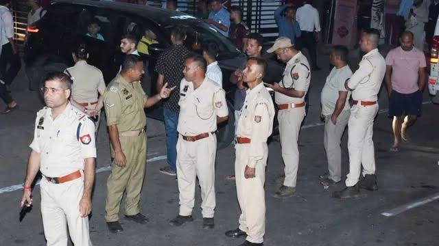 Hotel Bilas Inn Firing: होटल लीज विवाद में चलीं गोलियां… 5 लोगों की मौत