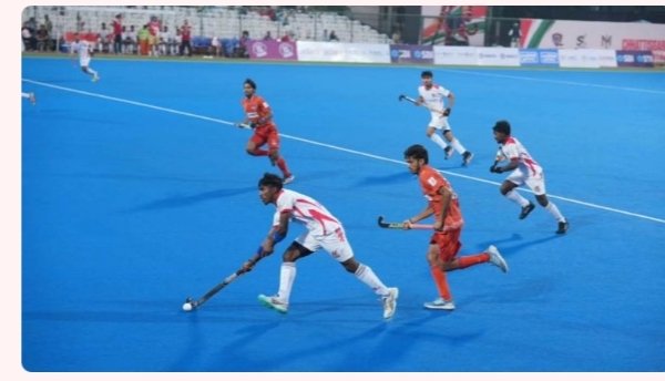 Chhattisgarh Hockey League: हॉकी लीग में रोमांचक टक्कर… मैनपाट टाइटन्स और बैलाडिला बुल्स ने खेला ड्रॉ