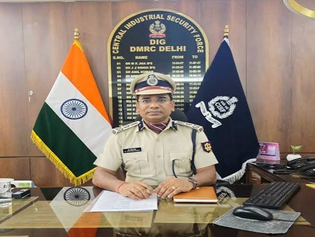 IPS Santosh Singh: IPS संतोष सिंह को बड़ी जिम्मेदारी… अब संभालेंगे दिल्ली मेट्रो की सुरक्षा