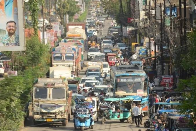 रायपुर में 4 फ्लाईओवर परियोजनाएं अटकीं… कब मिलेगी जाम से राहत?
