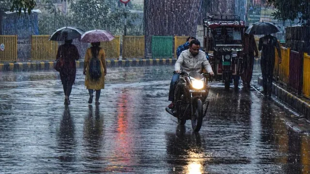 Weather Update: छत्तीसगढ़ में 15 अक्टूबर से बदलेगा मौसम… आंधी-बारिश और बिजली गिरने का अलर्ट